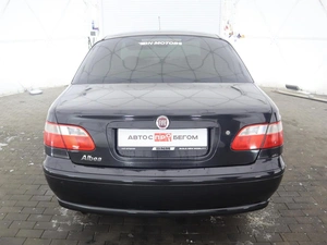 Седан Fiat Albea 2011 года, 410000 рублей, Орёл