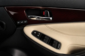 Седан Toyota Crown 2016 года, 2579000 рублей, Челябинск