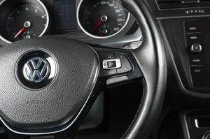 Внедорожник Volkswagen Tiguan 2019 года, 2249000 рублей, Тюмень