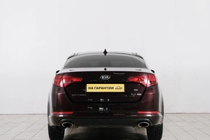 Седан Kia Optima 2012 года, 1399000 рублей, Красноярск
