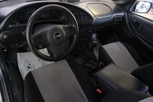 Внедорожник Chevrolet Niva 2016 года, 619000 рублей, Омск