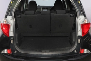 Хетчбэк Toyota Ractis 2012 года, 1249000 рублей, Новосибирск