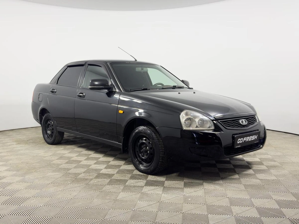 Седан ВАЗ (LADA) Priora 2017 года, 568900 рублей, Казань