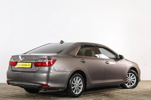 Седан Toyota Camry 2016 года, 1959000 рублей, Тюмень