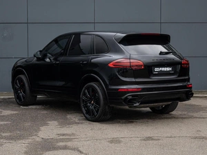 Внедорожник Porsche Cayenne 2015 года, 4000000 рублей, Краснодар