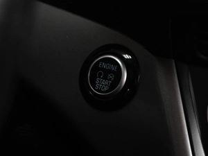 Внедорожник Ford Kuga 2018 года, 1629000 рублей, Тюмень