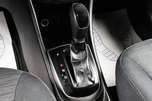 Седан Hyundai Solaris 2014 года, 879000 рублей, Сургут