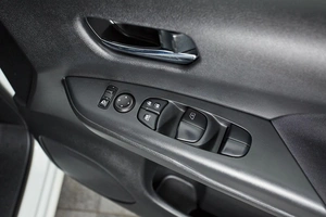 Минивэн Nissan Serena 2017 года, 1789000 рублей, Красноярск