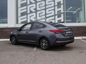 Седан Hyundai Solaris 2021 года, 1625000 рублей, Владимир