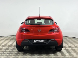 Хетчбэк Opel Astra GTC 2014 года, 999900 рублей, Казань