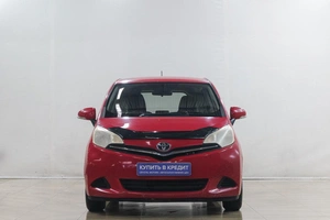 Хетчбэк Toyota Ractis 2012 года, 989000 рублей, Новокузнецк