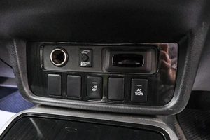 Внедорожник Mitsubishi Outlander 2018 года, 2339000 рублей, Красноярск