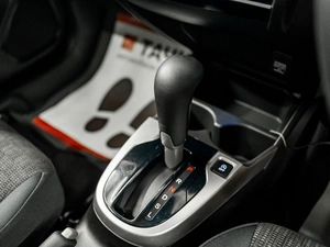 Хетчбэк Honda Fit 2016 года, 1049000 рублей, Красноярск