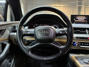 Внедорожник Audi Q7 2016 года, 3697000 рублей, Красноярск