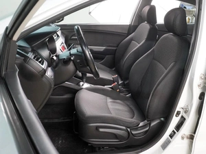 Седан Kia Rio 2014 года, 1179000 рублей, Воронеж