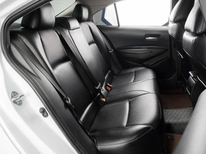Седан Toyota Corolla 2021 года, 1768000 рублей, Тюмень