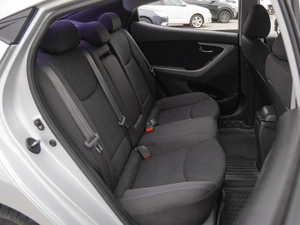 Седан Hyundai Elantra 2013 года, 1085000 рублей, Волгоград