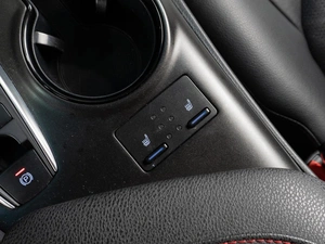 Седан Toyota Camry 2021 года, 3549000 рублей, Тюмень