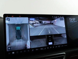 Внедорожник Li Auto L9 2023 года, 5657077 рублей, Москва