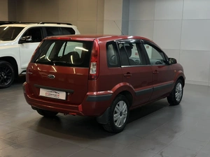 Хетчбэк Ford Fusion 2007 года, 577000 рублей, Красноярск