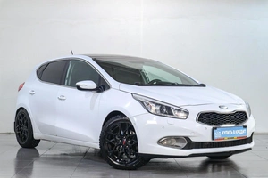 Хетчбэк Kia Ceed 2013 года, 1419000 рублей, Челябинск