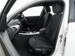 Хетчбэк BMW 1 серия 2015 года, 1495055 рублей, Москва