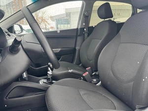 Хетчбэк Kia Rio 2015 года, 879000 рублей, Ижевск