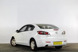 Седан Mazda 3 2012 года, 899000 рублей, Тюмень
