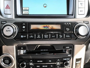 Внедорожник Toyota Land Cruiser Prado 2012 года, 2649000 рублей, Кирилловка