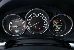 Внедорожник Mazda CX-5 2018 года, 2490000 рублей, Солонцы