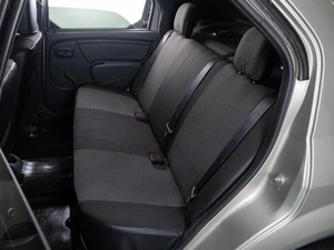 Седан Renault Logan 2011 года, 549000 рублей, Тюмень