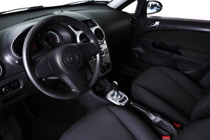 Хетчбэк Opel Corsa 2012 года, 639000 рублей, Пермь