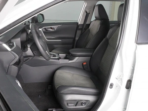 Внедорожник Toyota RAV4 2025 года, 4498000 рублей, Минеральные Воды