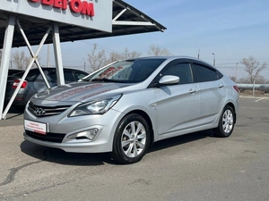 Седан Hyundai Solaris 2015 года, 959000 рублей, Абакан