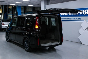 Минивэн Honda Stepwgn 2018 года, 1898000 рублей, Солонцы