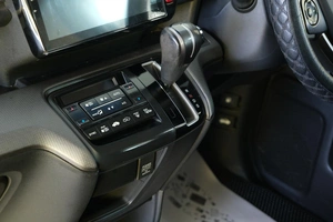 Минивэн Honda Stepwgn Spada 2016 года, 2089000 рублей, Омск