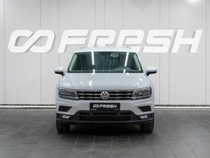 Внедорожник Volkswagen Tiguan 2018 года, 2799000 рублей, Сургут