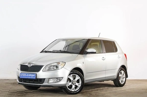 Хетчбэк Skoda Fabia 2012 года, 639000 рублей, Тюмень