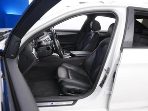 Седан BMW 5 серия 2018 года, 3498444 рублей, Москва