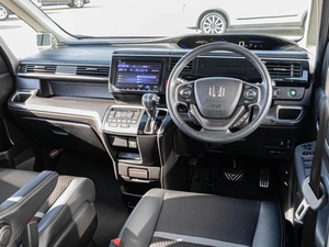 Минивэн Honda Stepwgn Spada 2020 года, 2650000 рублей, Краснодар