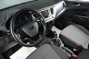 Седан Hyundai Solaris 2019 года, 1429000 рублей, Тюмень