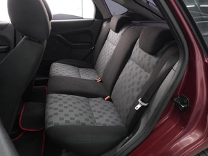 Хетчбэк Ford Focus 2007 года, 389000 рублей, Воронеж