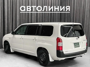 Универсал Toyota Probox 2017 года, 899000 рублей, Красноярск