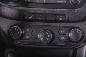 Хетчбэк Kia Ceed 2013 года, 869000 рублей, Томск