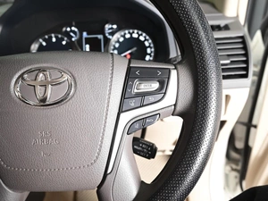 Внедорожник Toyota Land Cruiser Prado 2019 года, 4770000 рублей, Ставрополь