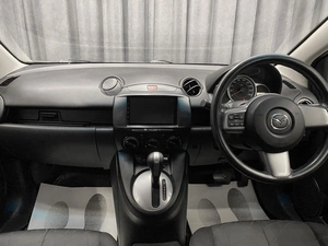 Хетчбэк Mazda Demio 2013 года, 635000 рублей, Красноярск