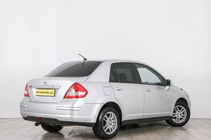 Седан Nissan Tiida 2010 года, 739000 рублей, Красноярск