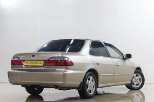 Седан Honda Accord 2000 года, 499000 рублей, Новокузнецк