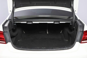 Седан Mercedes-benz E-класс 2014 года, 2149000 рублей, Новосибирск