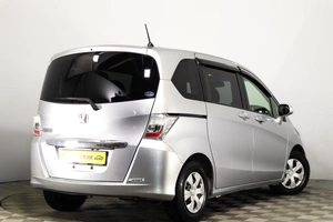 Минивэн Honda Freed 2012 года, 1249000 рублей, Пермь